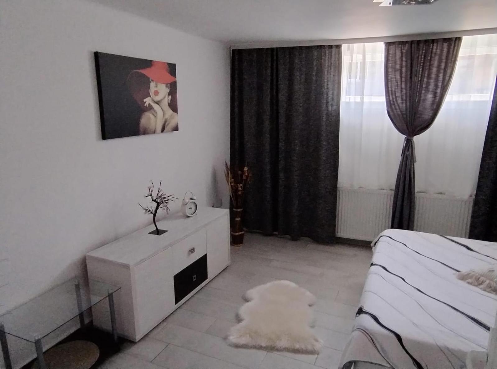 La Relax Apartment Brasov Bagian luar foto