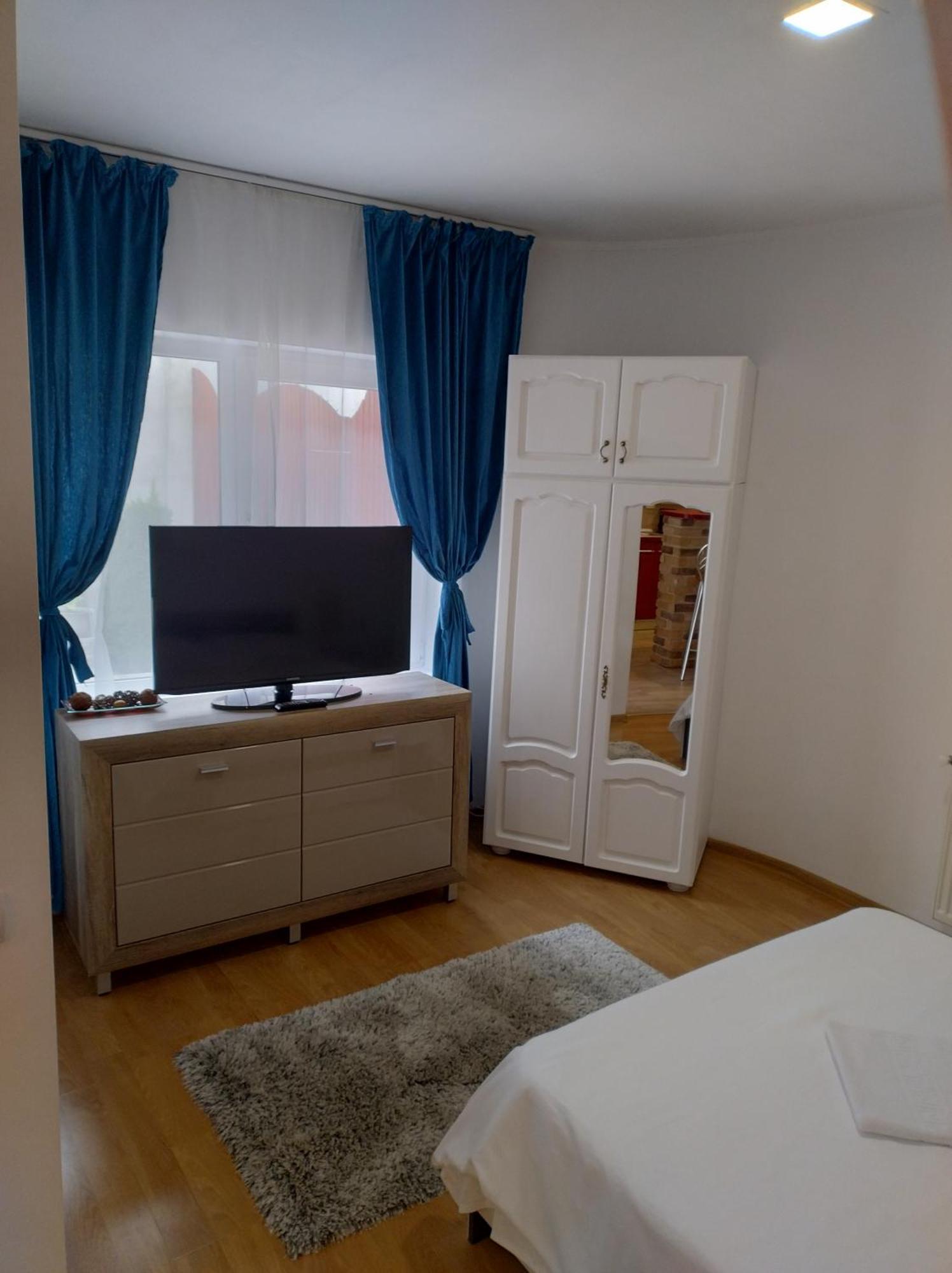La Relax Apartment Brasov Bagian luar foto